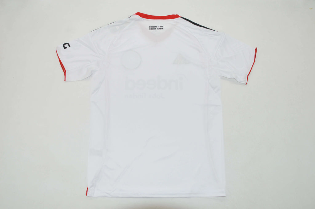 tienda online Frankfurt, Camisetas y Equipaciones Oficiales 2025/2026. Totality 90