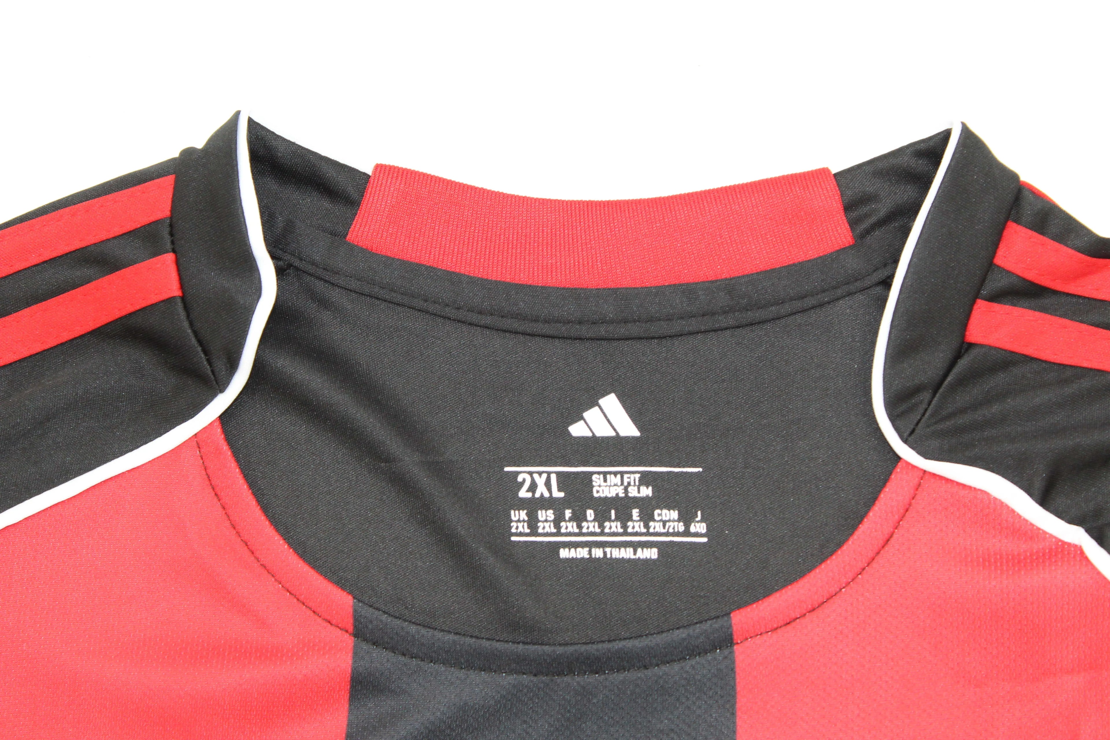 Frankfurt Tienda Oficial 2025/2026, Camisetas y Equipaciones del Club. Totality 90