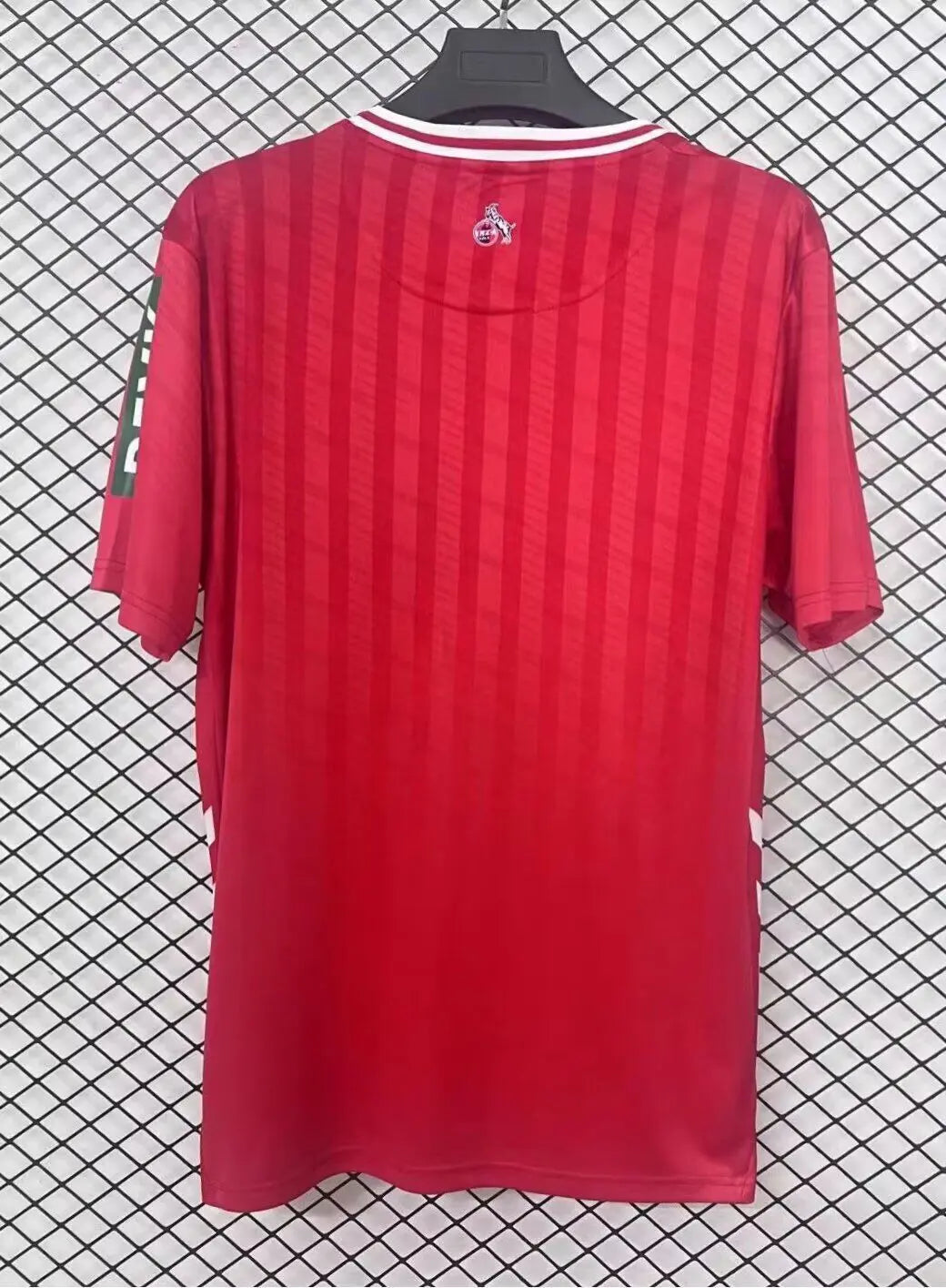 F. C. Colonia 2025/26 Camiseta Oficial de Fútbol para Jugadores y Fans Totality 90