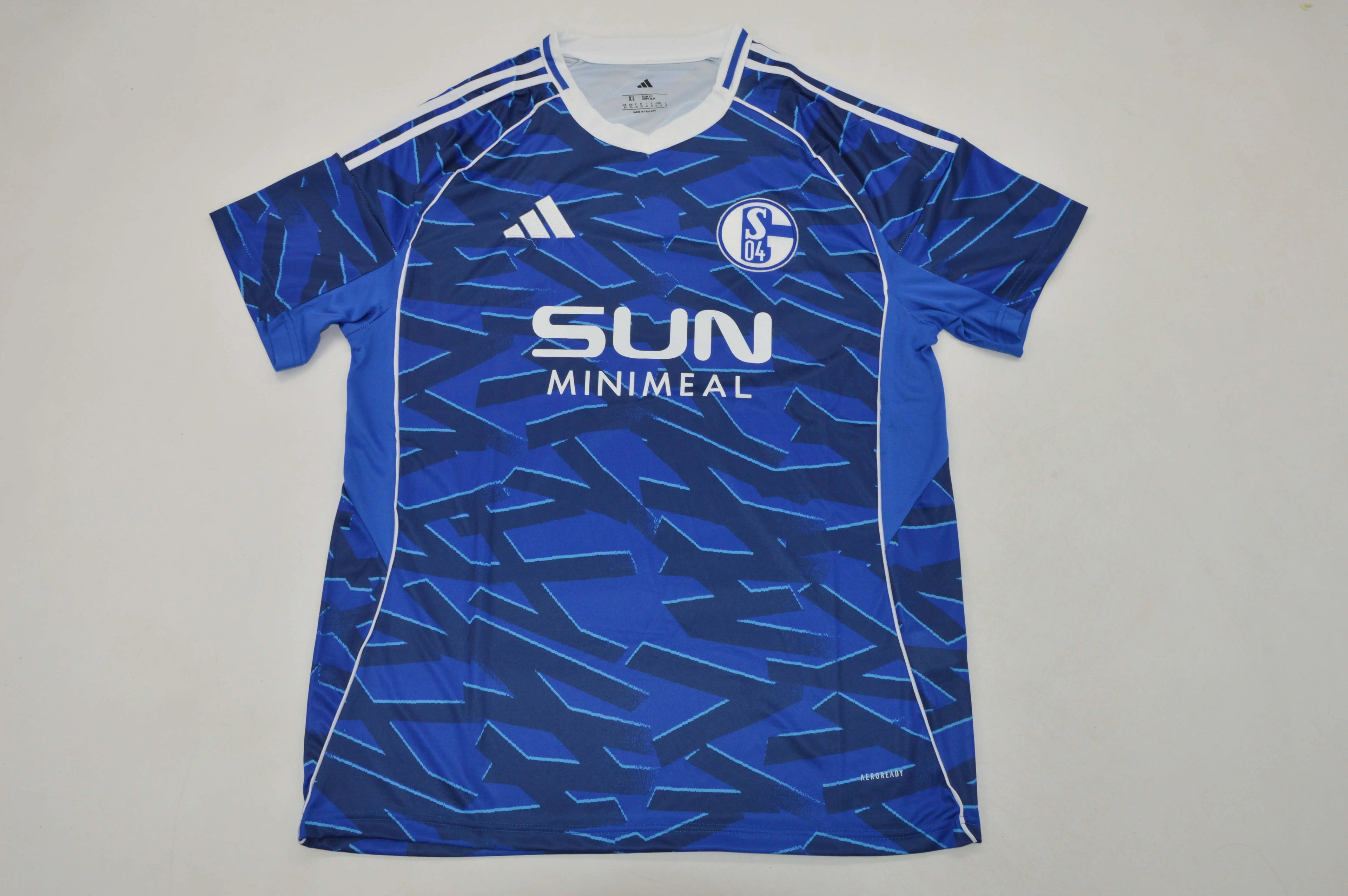 FC Schalke 04 Jersey 2025/2026 Official Football Kit for True Fans. Totality 90